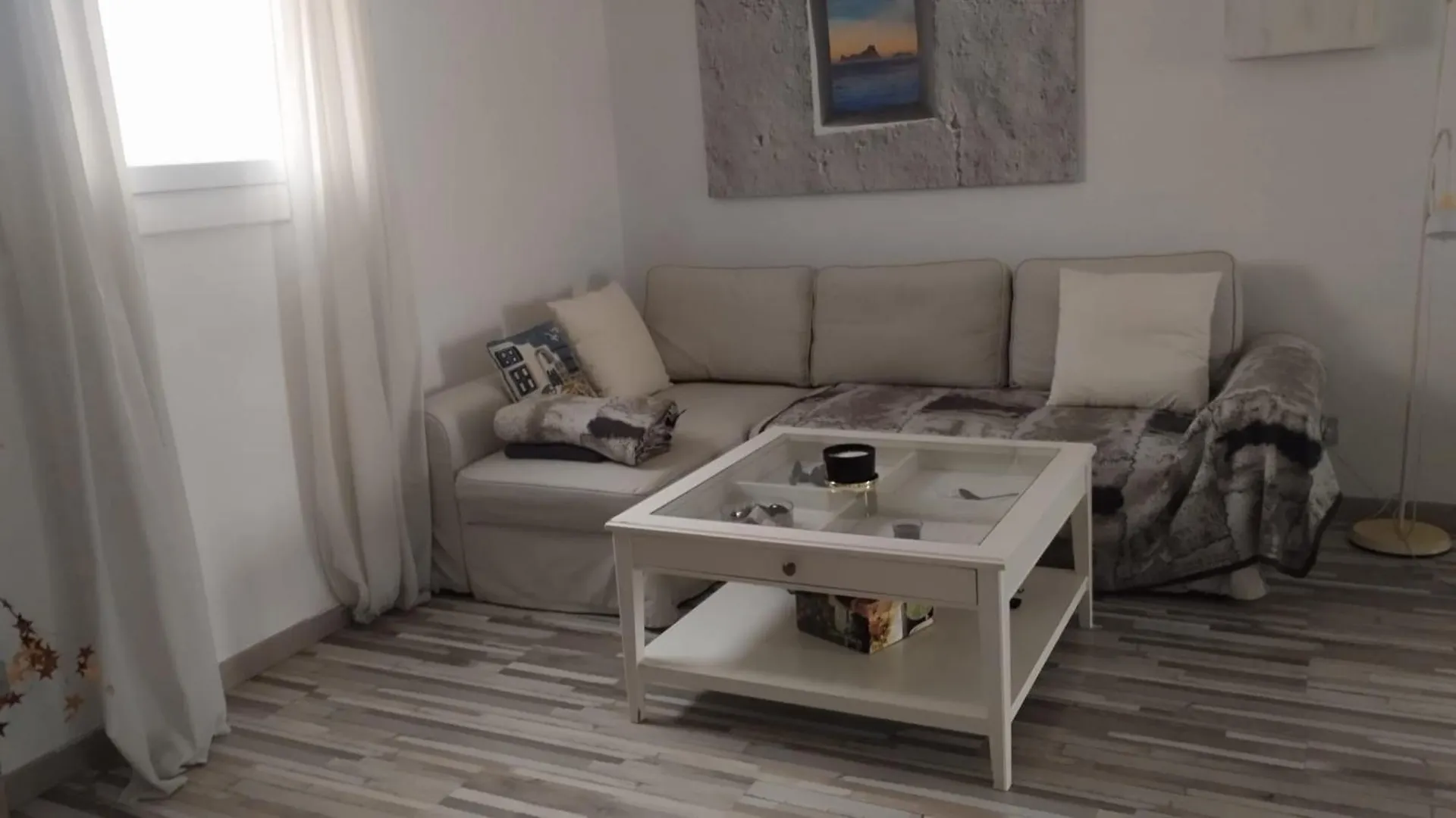 Casa Dess Apartment L'Hospitalet de Llobregat 0*,  Spain